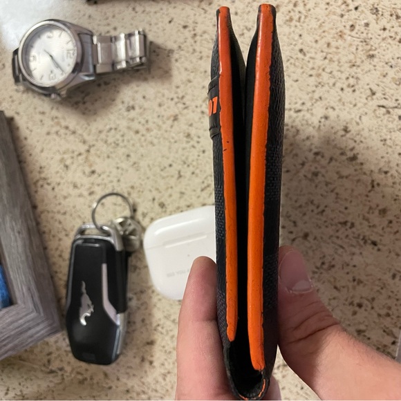 2 year old LV Wallet. Over 2k new. $350 obo. - Picture 3 of 4